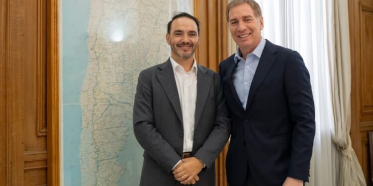 REUNIÓN CON GOBERNADORES: En Casa Rosada: Juan Pablo Valdés fue recibido por Diego Santilli