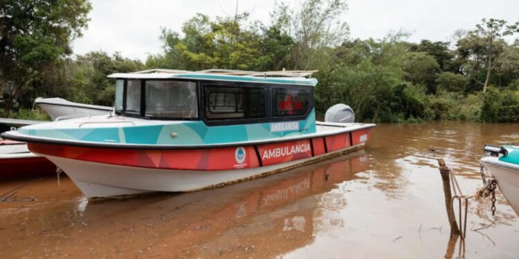 EL NIÑO EN CORRIENTES: Isla Apipé: 57 evacuados y caminos cortados por el avance del río