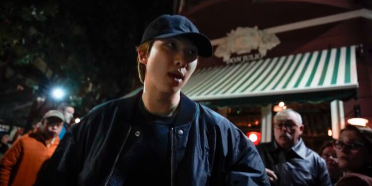 ¡MIRÁ!: BTS de paseo por Buenos Aires: perfil bajo, gastronomía típica y la sorpresa de sus fans