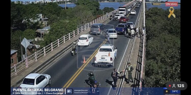 SINIESTRO VIAL: Choque en cadena generó severas demoras en el Puente Belgrano