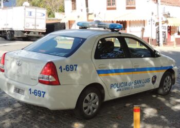 Detuvieron a tres hombres por apuñalar a un familiar en San Luis