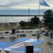 EN EL MONUMENTO A LA BANDERA: Una camiseta gigante: el homenaje a Lionel Messi en Rosario
