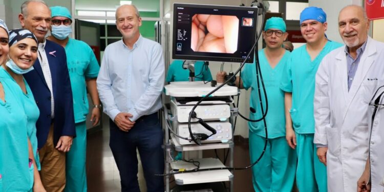 HOSPITAL JUAN PABLO II: Nuevo equipamiento para gastroenterología y hepatología infantil