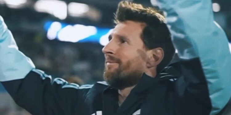 SELECCION ARGENTINA: La AFA homenajeó a Messi con un emotivo video tras su despedida