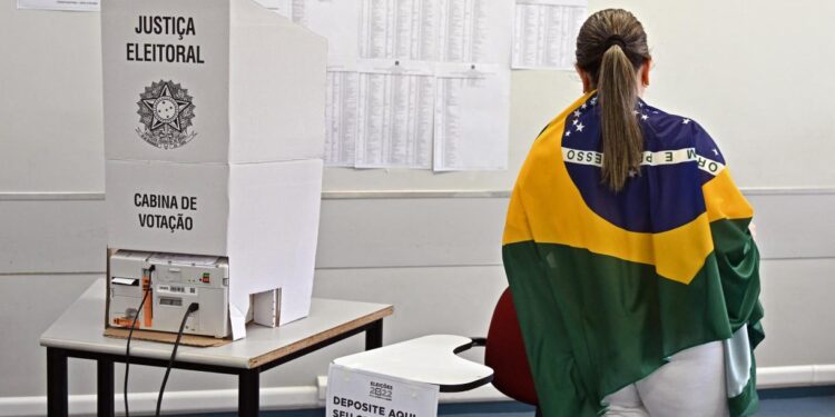 BALOTAJE EN BRASIL: A QUIÉN IRÍAN LOS VOTOS DE LOS TRES CANDIDATOS PRINCIPALES QUE QUEDARON AFUERA