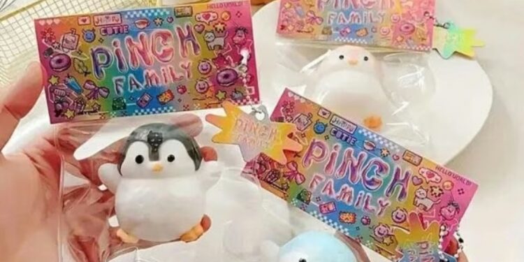 POR CONTENER SUSTANCIAS TÓXICAS: Prohibieron la venta de un popular juguete importado de China