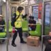 Abandonan paquete sospechoso en vagón del Metro y policías descubren que se trataba de churros