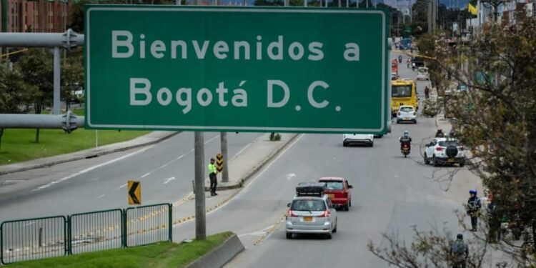 Este es el Pico y placa regional que regirá para entrar a Bogotá el 12 de octubre: la multa por incumplir con la medida es de $633.200
