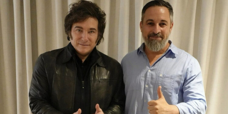 Javier Milei desembarcó por tercera vez en el año en España: dará un discurso sobre economía austríaca y busca reunirse con Díaz Ayuso