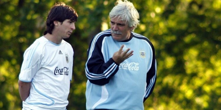 PRIMER PREPARADOR EN LA SELECCIÓN: Despedida de Messi: «Se lo propuso y logró 21 años de vigencia, que no es poco»