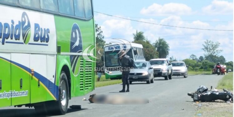 TRÁGICO SINIESTRO: Una motociclista murió tras ser atropellada por un colectivo en la Ruta 5