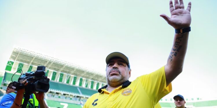 FISCALÍA: Muerte de Maradona: piden 12 años de prisión para Luque y 8 para Cosachov