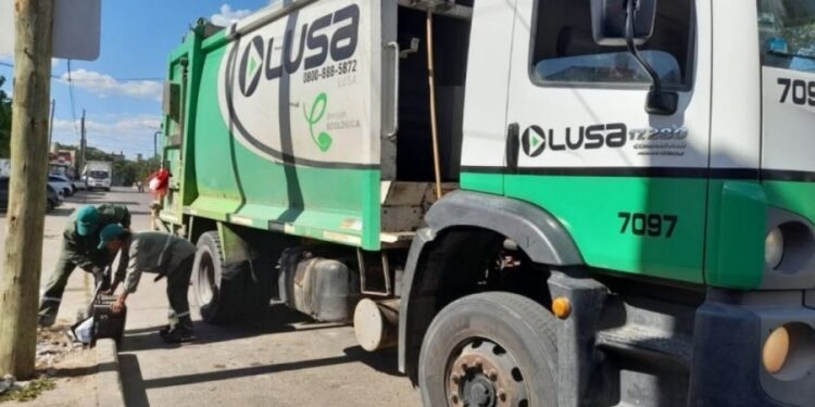 FERIADO NACIONAL : Corrientes: cómo funcionarán los servicios municipales este lunes 12