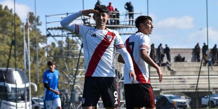 La grave lesión que sufrió Juan Solari, hermano de Pablo, en la Cuarta de River