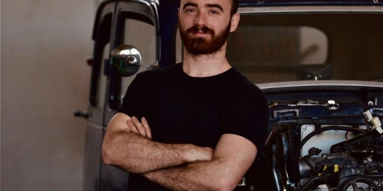 Jorge Novo, mecánico, sobre las consecuencias de conducir en reserva: “Es un mito porque el sistema de inyección de un auto moderno es de plástico, es imposible que se oxide”