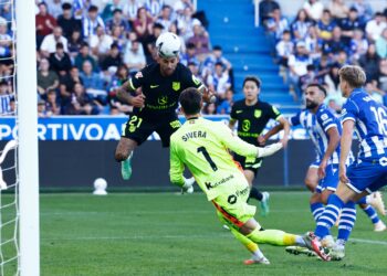 El Atlético de Madrid rompe el maleficio de Mendizorroza y se impone a un guerrillero Alavés al ritmo de Álex Baena y el Cuti Romero