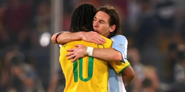 La emotiva carta de Ronaldinho para Messi: «Nos hiciste sonreír y disfrutar tanto del fútbol»