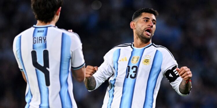 Cuti Romero: estreno como nuevo capitán y gol en la cancha donde debutó en Primera