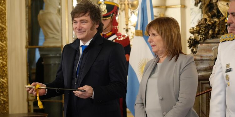 Una nueva encuesta midió a Milei y a Bullrich como candidatos presidenciales: llamativas diferencias