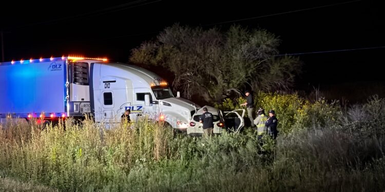 Otro accidente vial en Aguascalientes: fallecen 5 personas tras choque entre un tráiler, un auto y una moto
