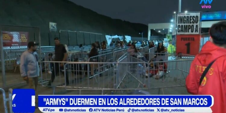BTS en Lima: ARMY pasa la noche en carpas y bolsas de dormir en los exteriores de San Marcos