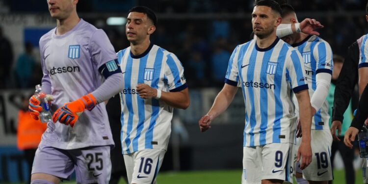 Maravilla Martínez, contundente: «Para Racing el clásico de Avellaneda es la final del mundo»