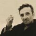 Roberto Bolaño, escritor y poeta chileno, sobre un curioso hábito: «Tengo una obsesión: compro libros y ni siquiera los leo»