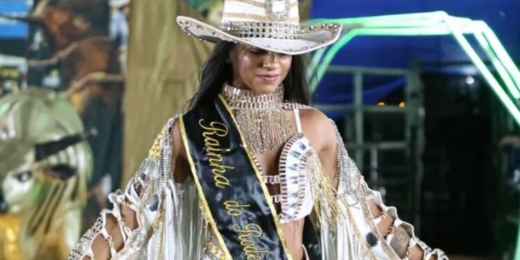 Ana Beatriz Araújo, coronada “Reina del rodeo”, muere a los 22 años tras el impacto de un rayo