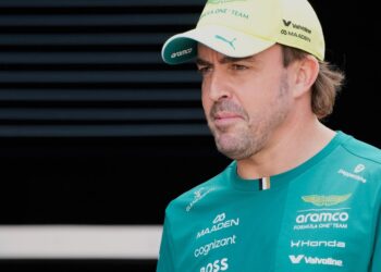 Fernando Alonso explica por qué sigue compitiendo a su edad: «Sigo corriendo porque siento que, si tengo un coche rápido, será muy difícil batirme»