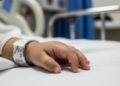 La meningitis puede ser mortal: los síntomas de alerta y la importancia de la vacunación