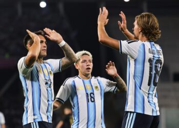 Con equipo confirmado, Argentina se medirá con Burkina Faso en su segundo amistoso tras el Mundial y previo a la despedida de Messi