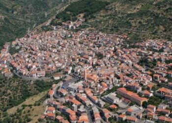 El pueblo de Italia donde las mujeres viven hasta los 100 años