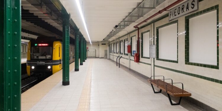 La línea A de subte no funcionará este martes entre las 19 y el cierre por un conflicto gremial