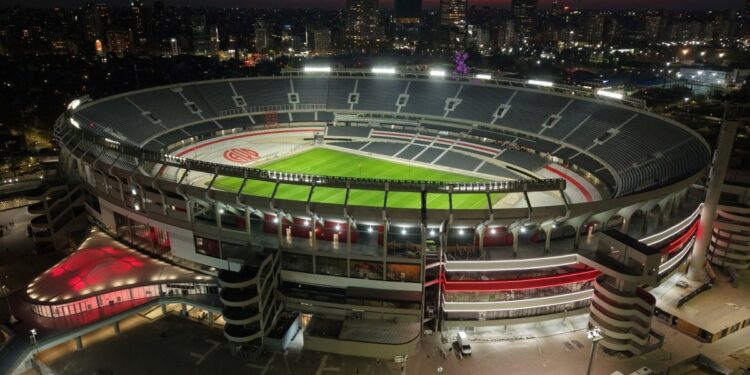 Video: cómo avanzan las obras de ampliación y techado del Monumental