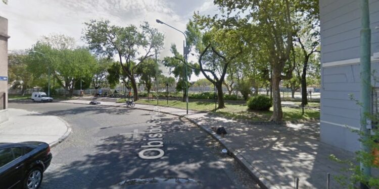 Tragedia en Villa Pueyrredón: un adolescente de 16 años mató accidentalmente a su amigo de un disparo y quedó detenido
