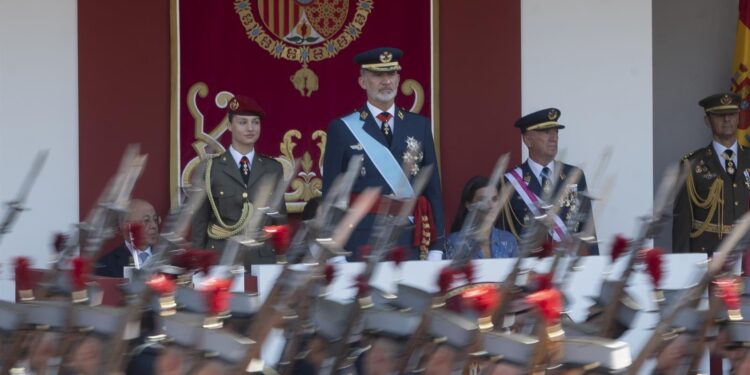 Desfile del 12 de octubre, en directo: última hora de la celebración de la Fiesta Nacional en Madrid