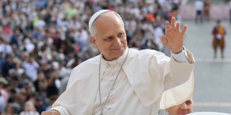 EL PAPA LEÓN XIV LLEGÓ AL HOSPITAL GEMELLI PARA SER OPERADO DE UN NÓDULO PULMONAR