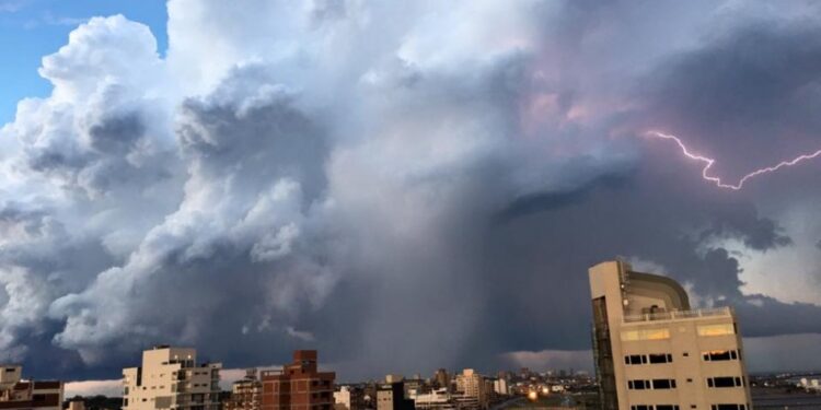 CORRIENTES EN ALERTA POR TORMENTAS FUERTES EN TODO EL TERRITORIO PROVINCIAL