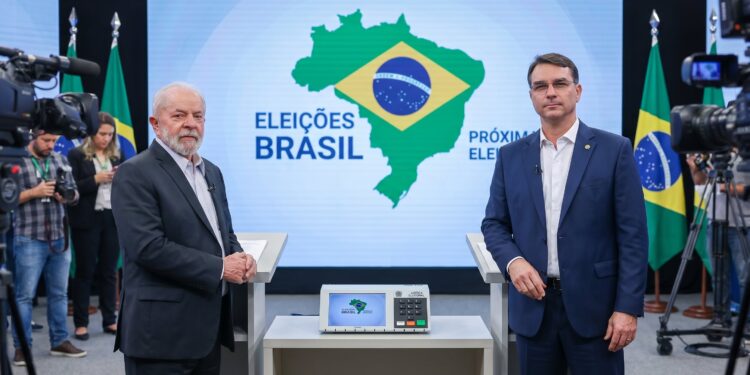 Brasil celebra unas elecciones marcadas por la polarización y la fuerte disputa entre Lula y Flávio Bolsonaro