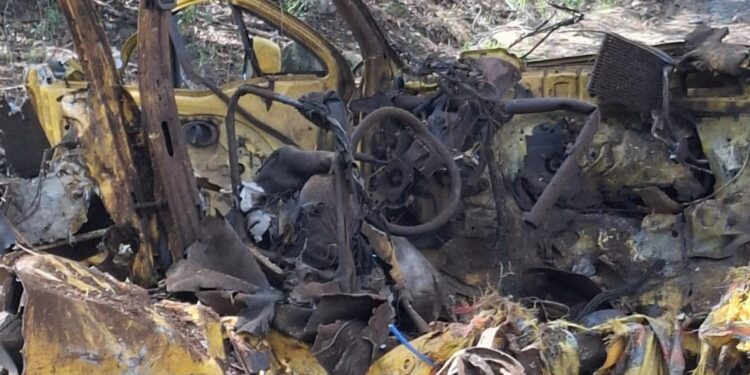 Ejército frusta atentado terrorista en la vía Panamerica: un taxi había sido cargado con explosivos por las disidencias de las Farc