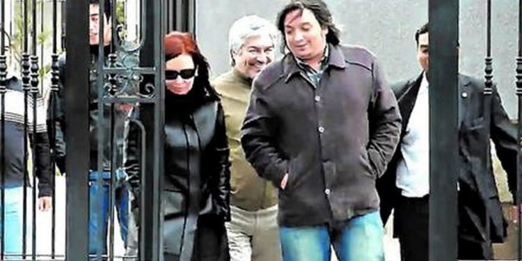 Créditos ficticios, balances irregulares y un contrato clave con Lázaro Báez: los detalles de la acusación a Máximo Kirchner en el caso Hotesur