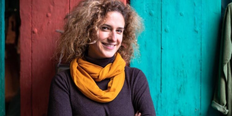 Nazareth Castellanos, neurocientífica española: «La conexión entre las personas no se da por cercanía sino por atención»