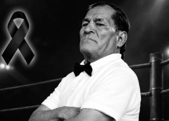 Tragedia en la lucha libre mexicana: muere El Búho Pineda, emblemático réferi, tras ataque del Hijo de Fishman en plena función