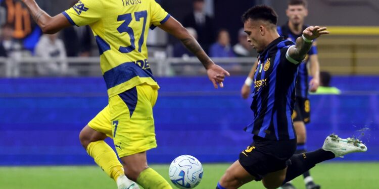 Con media hora de Lautaro Martínez, Inter goleó a Parma y lidera la Serie A en solitario
