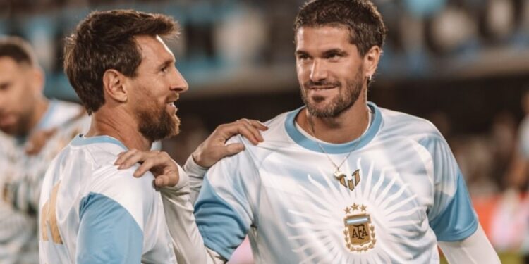 El contundente elogio de De Paul para Messi: «Dios de esta tierra…»