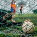 Demora judicial y fallo multimillonario: la condena por un muro sin protección a centímetros de una cancha de fútbol