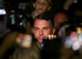 Flávio Bolsonaro dijo que está “muy contento” con el resultado de la primera vuelta: “Brasil quiere un cambio”