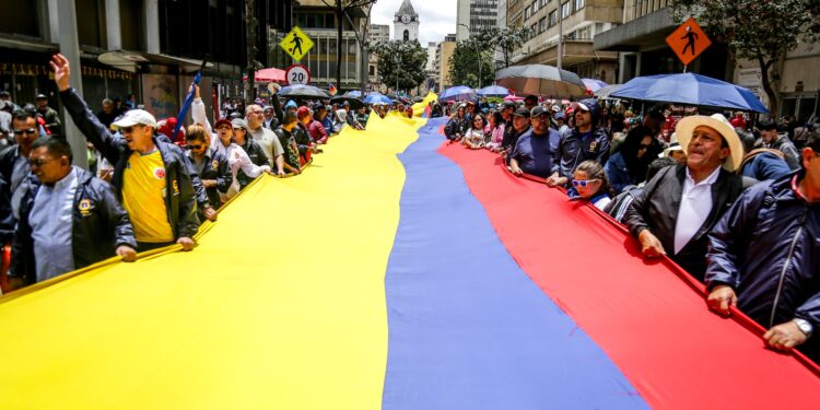 Marchas en Bogotá hoy, 14 de octubre EN VIVO: siga el minuto a minuto sobre cómo avanza la movilidad y el estado de las vías