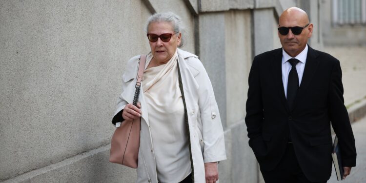 El exjuez del 11-M y abogado de la empresaria que llevó 90.000 euros a la sede del PSOE inicia una nueva etapa profesional en el despacho de Cospedal