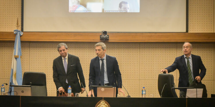 Cuadernos: en una audiencia a puertas cerradas, agentes de Inteligencia contaron detalles de los entrecruzamientos de llamados